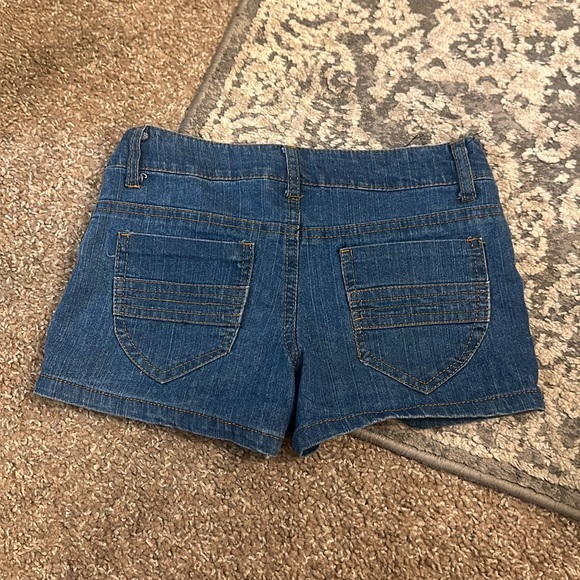 💙Girls Shorts💙 - Picture 3 of 6